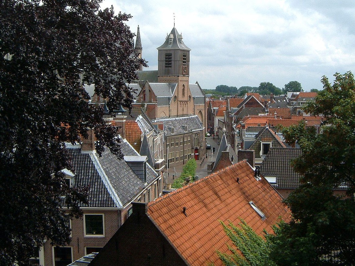Leyden, Holland today where the Separatists (AKA Pilgrims) settled in 1609 after leaving Amsterdam and lived there for 12 to 20 years before returning to England and sailing to America aboard the Mayflower.