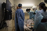 Daily COVID-19 deaths in US reach highest level since May