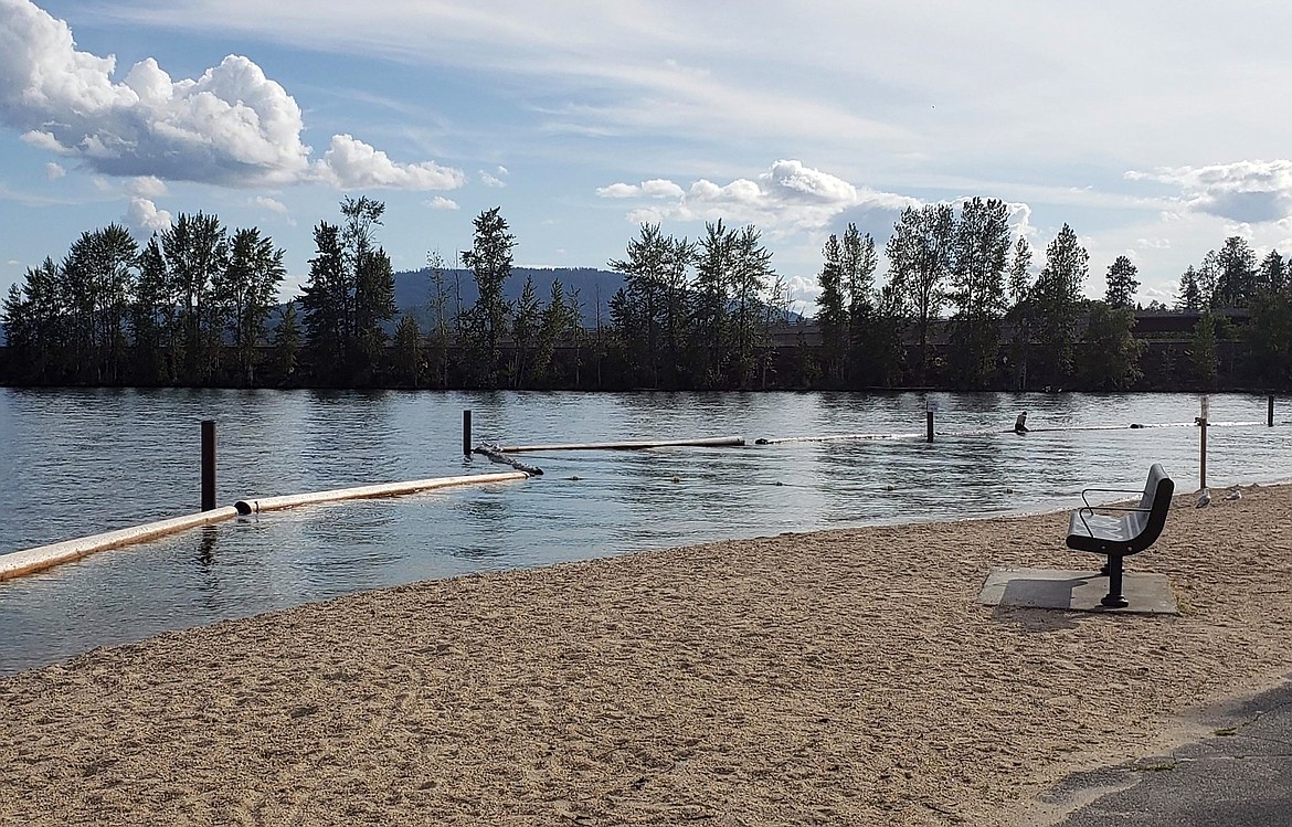 Carla Dye captured this Best Shot of Sandpoint City Beach in early November. If you have a photo that you took that you would like to see run as a Best Shot or I Took The Bee send it in to the Bonner County Daily Bee, P.O. Box 159, Sandpoint, Idaho, 83864; or drop them off at 310 Church St., Sandpoint. You may also email your pictures in to the Bonner County Daily Bee along with your name, caption information, hometown and phone number to bcdailybee@bonnercountydailybee.com.