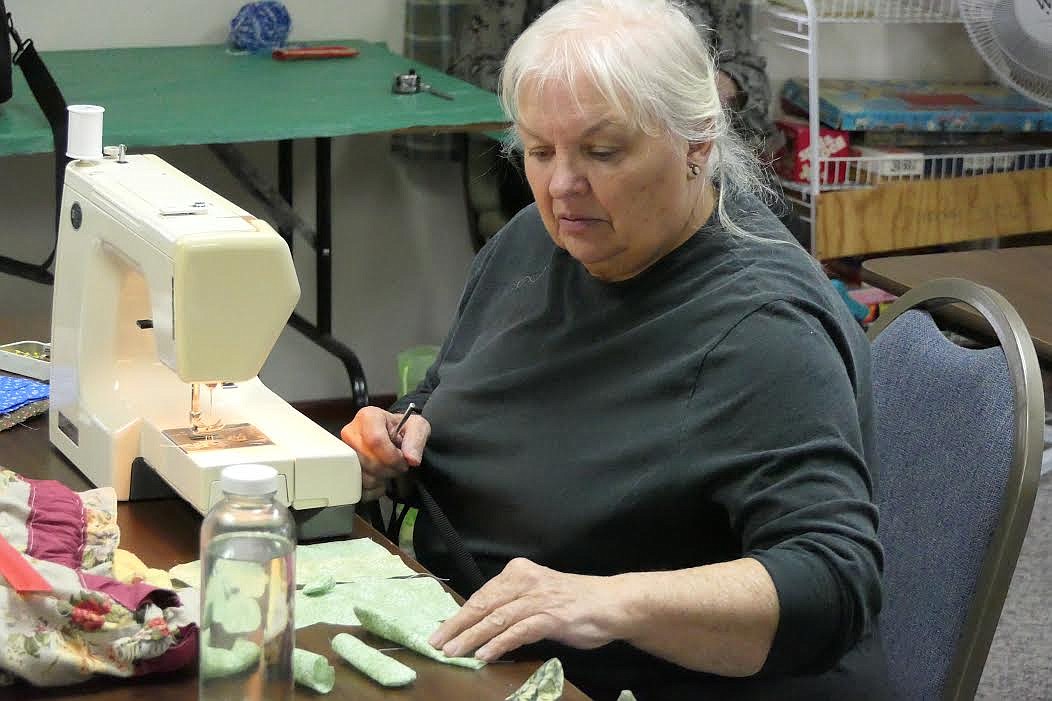 Stitch in Time club works overtime to make Christmas gifts | Valley ...