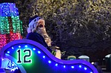 Miracle on Main Street: Othello makes it a Seahawk Christmas