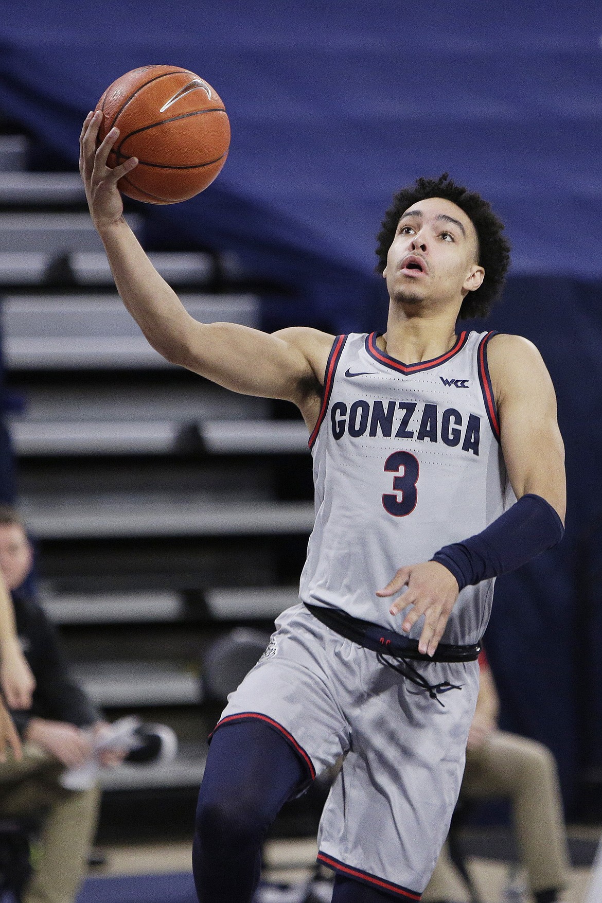 YOUNG KWAK/Associated Press
Gonzaga guard Andrew Nembhard goes for a layup during the second half of Tuesday's game against Northwestern State in Spokane.