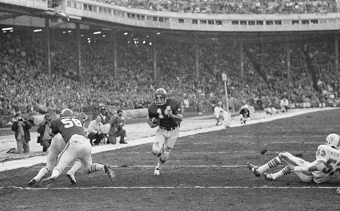 Football Friday: The longest Christmas ever — Dolphins/Chiefs 1971