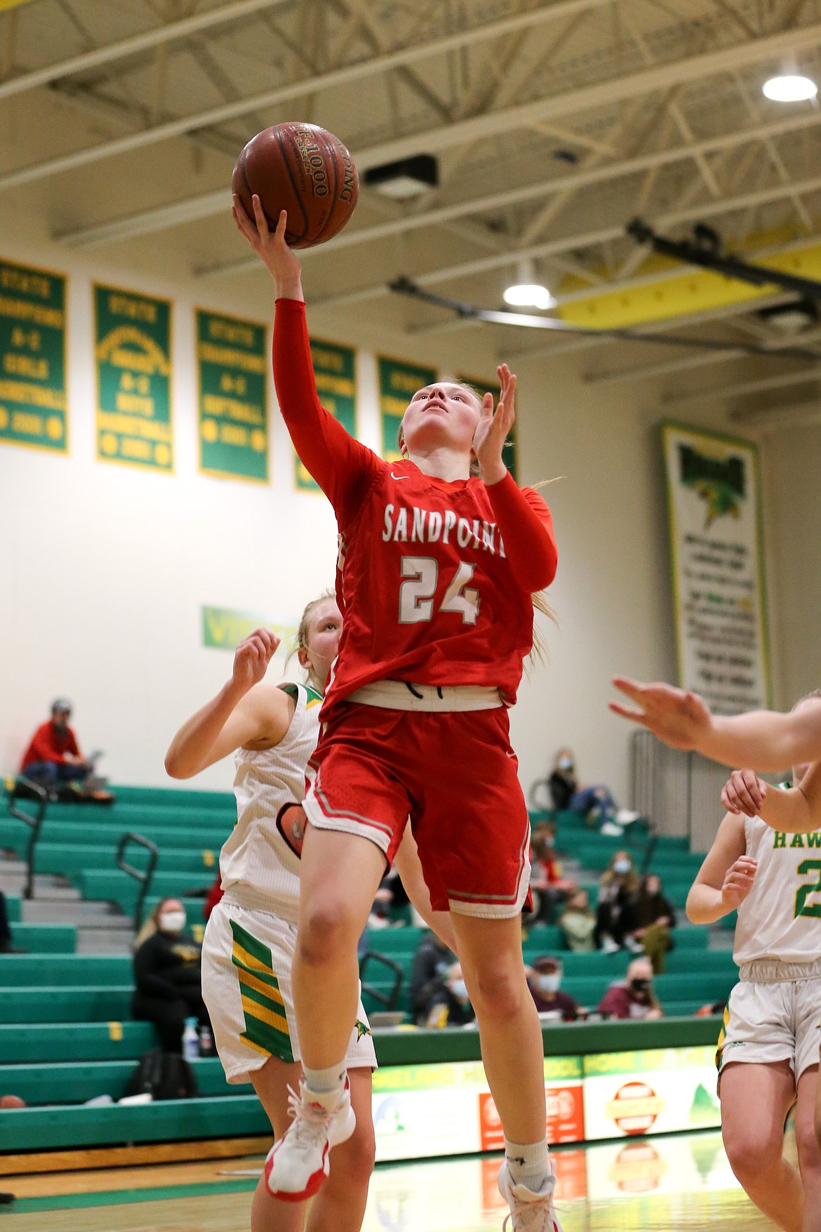 Senior Kaylee Banks attacks the basket during a game at Lakeland on Jan. 15.