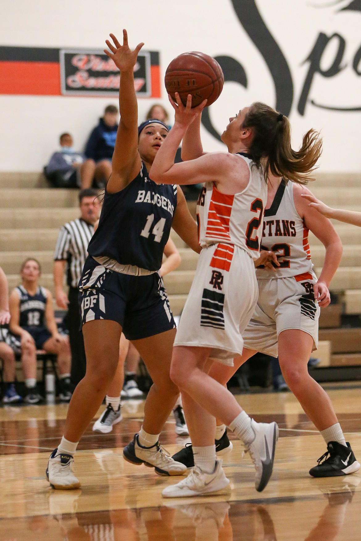 Asha Abubakari (left) from Bonners Ferry elevates to block a shot by Priest River's Hannah Palfrey on Tuesday.