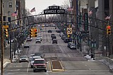 Judge gives preliminary OK to $641M Flint water deal