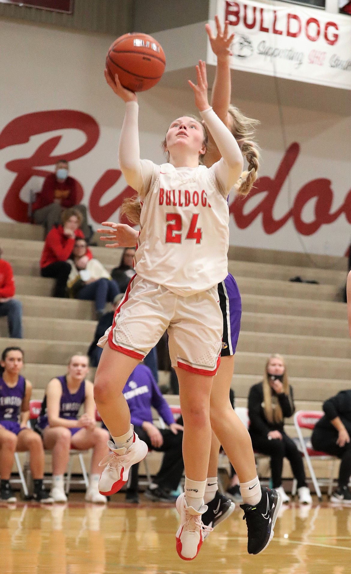 Senior Kaylee Banks attacks the basket during the first half of Saturday's game.
