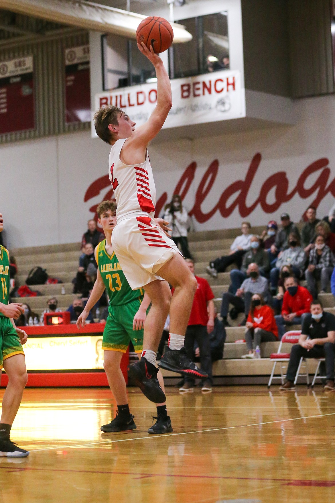 Parker Pettit pulls up and hits a jumper during the second half of Thursday's game.