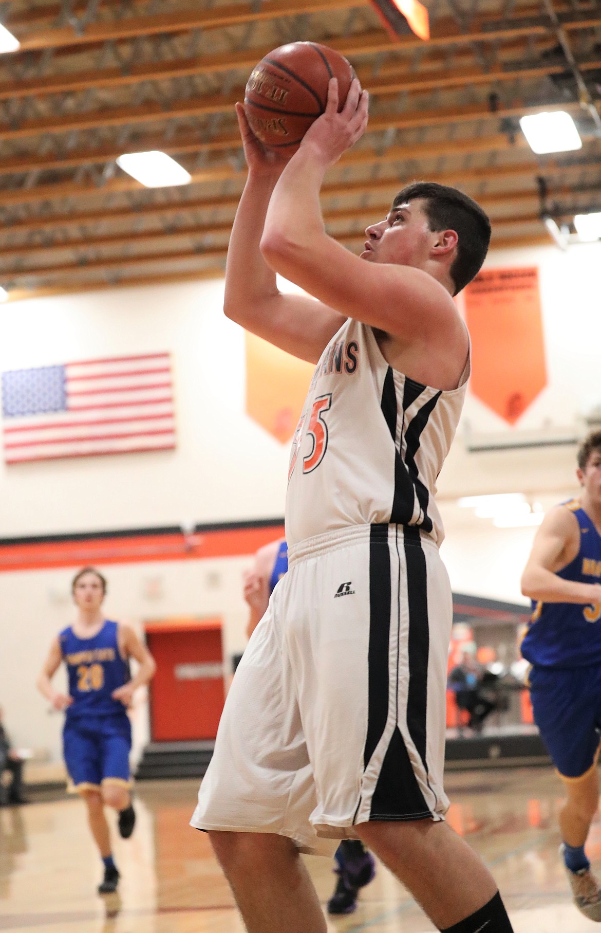 Priest River's Jace Yount converts a layup during the first quarter of Tuesday's game.