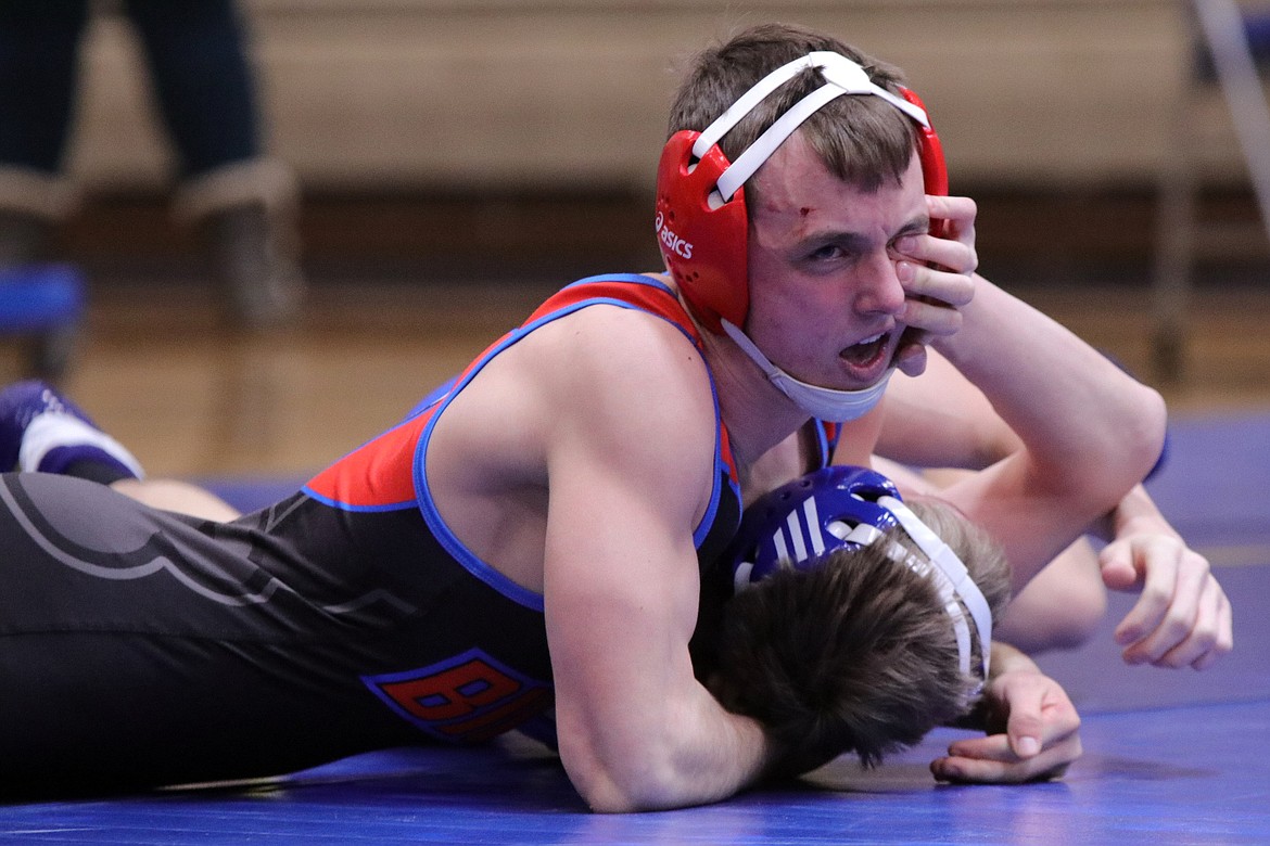 Shelton Woll needed 3:37 to pin Libby's Elijah Edwards Saturday. (Sally Anderson photo)