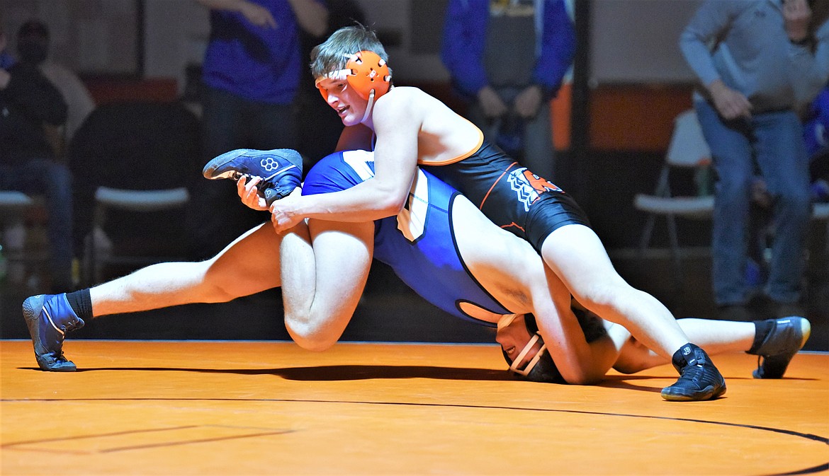 wrestling-roundup-class-a-state-rankings-feature-five-locals-lake