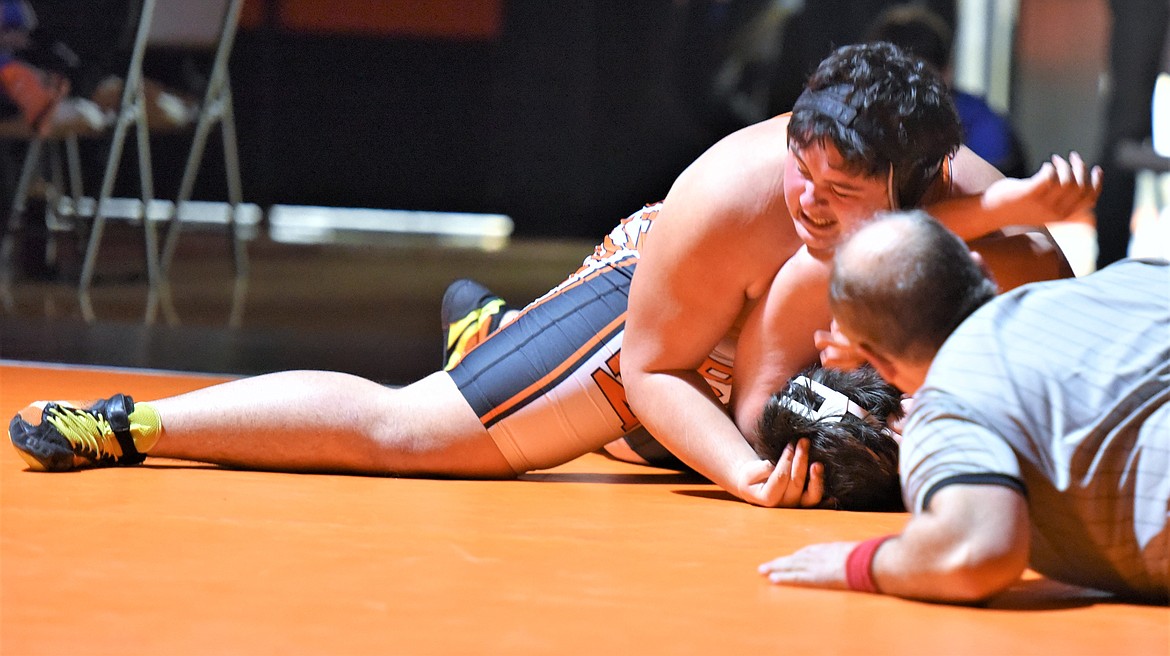 Jasen Rodda of Ronan and Clay Barcus of Corvallis tangled at 205 pounds Friday. (Scot Heisel/Lake County Leader)