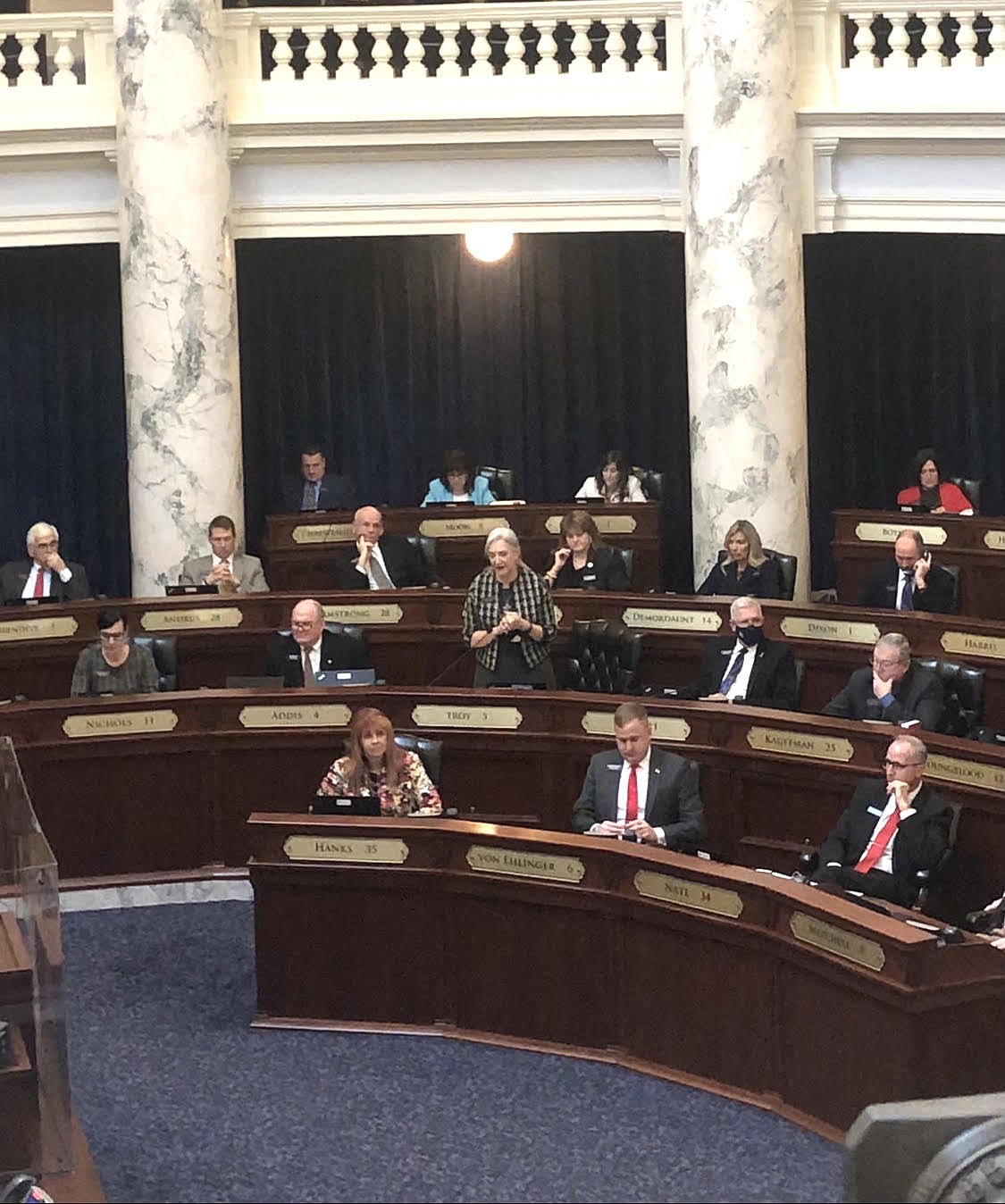 Idaho House of Representative members debate moving legals online. The bill ultimately failed, 37-33.