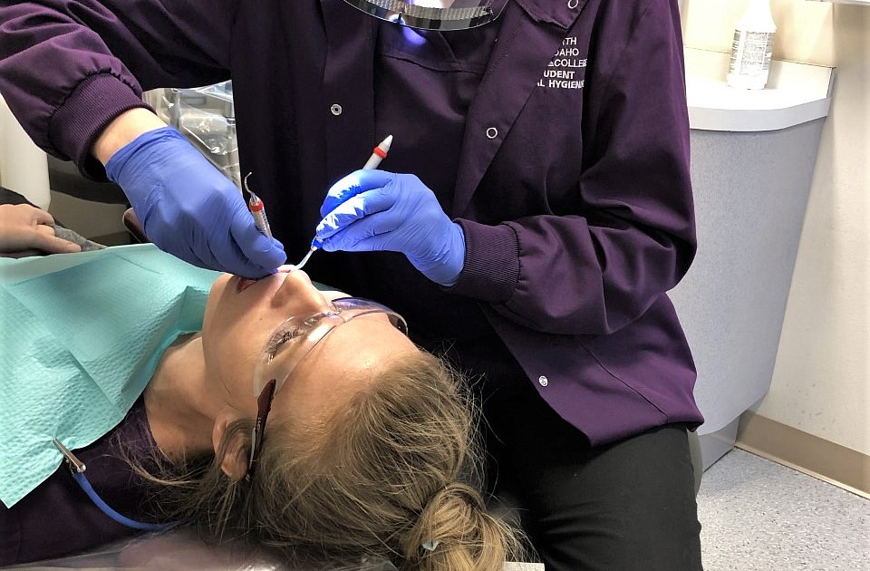 Sandpoint woman one of 15 in NIC’s inaugural dental hygiene program