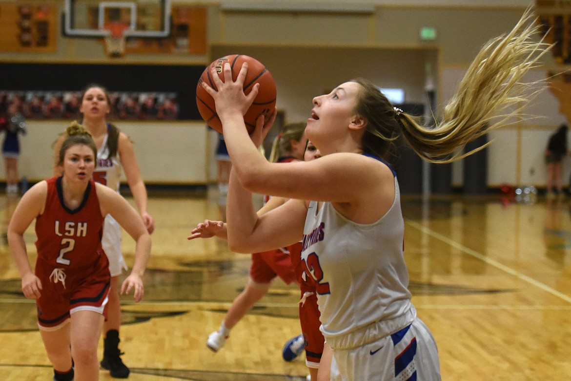 The Valkyries battled it out on the court during the Western B Divisional Basketball Tournament in Eureka last weekend.
Jeremy Weber/Bigfork Eagle