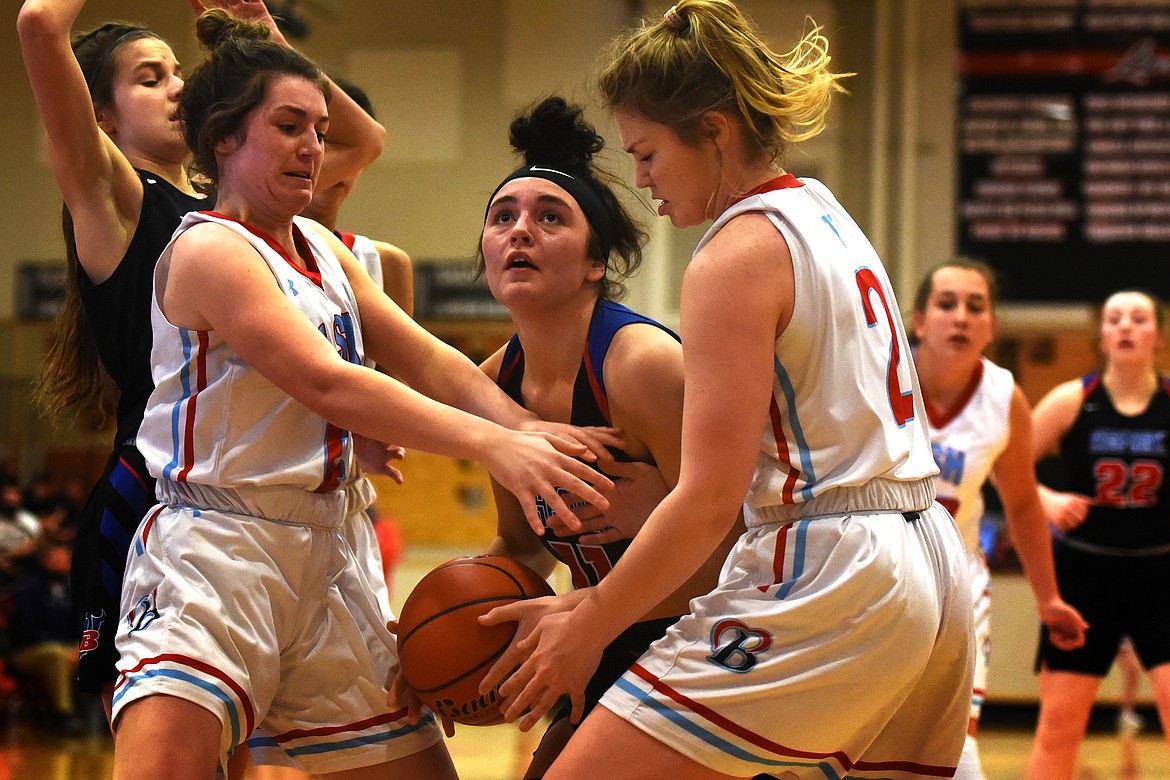 The Valkyries battled it out on the court during the Western B Divisional Basketball Tournament in Eureka last weekend.
Jeremy Weber/Bigfork Eagle