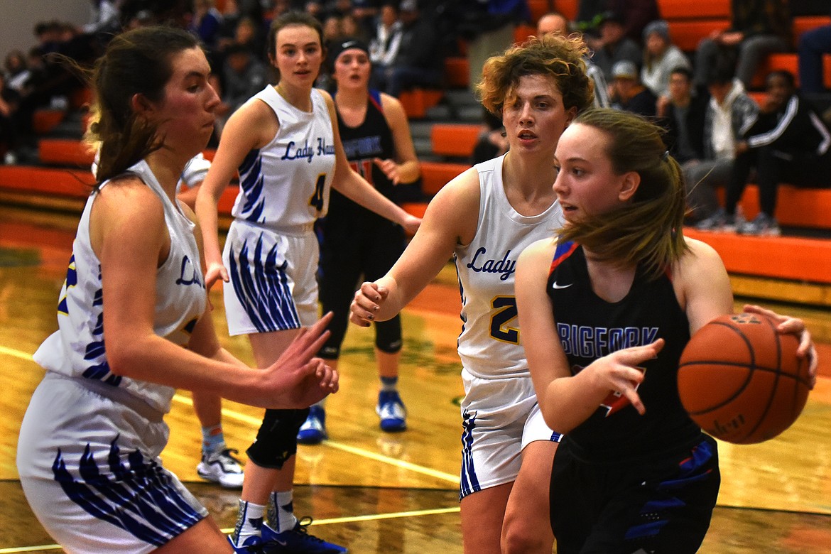 The Valkyries battled it out on the court during the Western B Divisional Basketball Tournament in Eureka last weekend.
Jeremy Weber/Bigfork Eagle