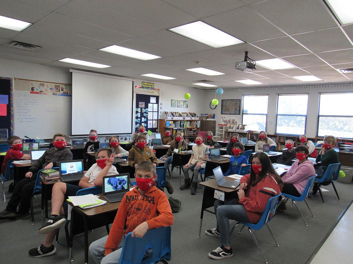 When Idaho Hill Elementary student council wanted to provide "Bulldog Pride" masks for all students, they made it happen. "They ran a change drive, wrote a grant and asked parents to donate if they could," Dona Storro said. "The students raised enough money to purchase new face masks for each student. Go Bulldogs!"