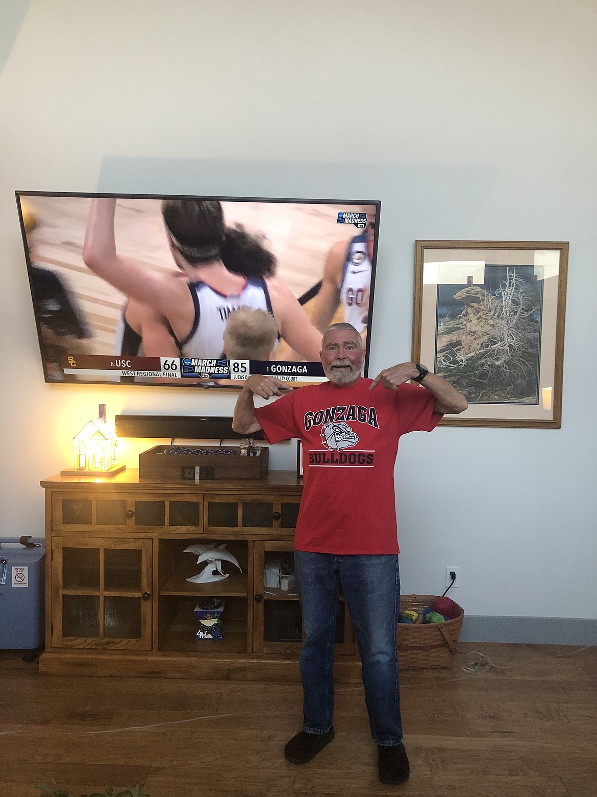 Courtesy photo
After watching from home as his Zags beat USC on Tuesday in the Elite 8, Dr. Carey Chisholm of Bayview, who has stage 4 lung cancer, knew he was headed to the Final Four in Indianapolis to watch is favorite team in person.
