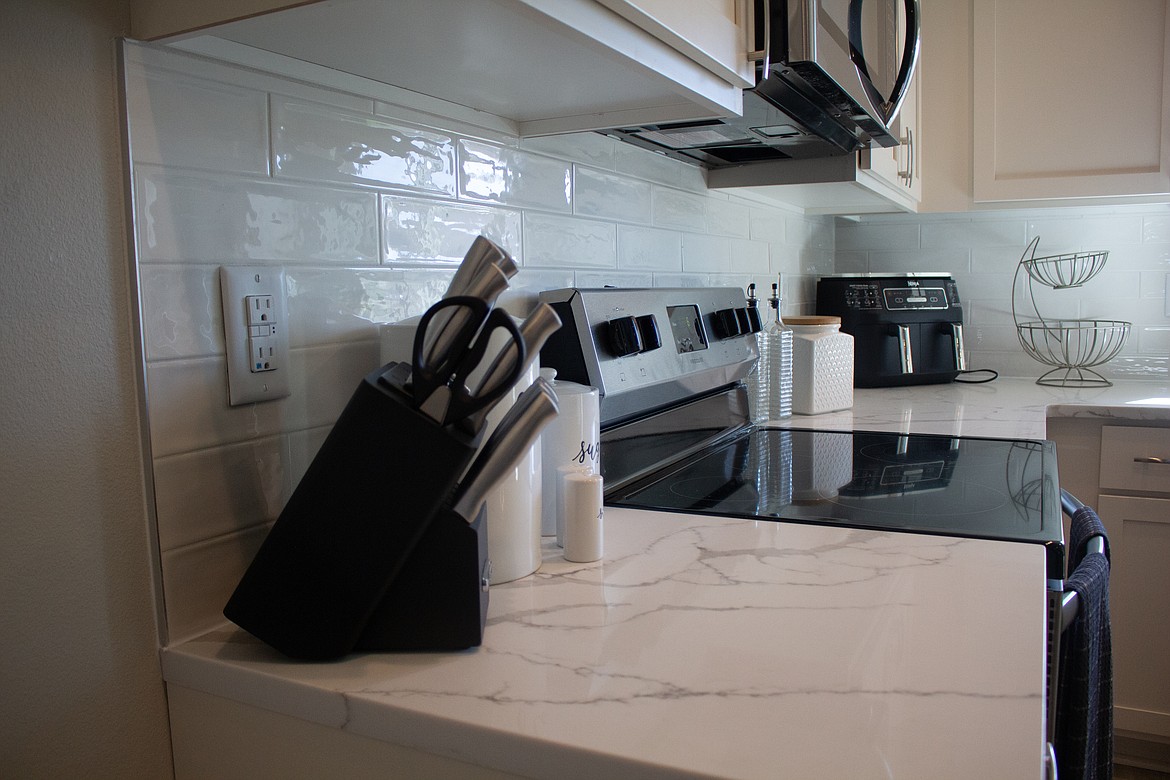 White has been a popular color in countertops, backsplashes, and cabinets with home buyers looking for a cleaner, modern look in their new homes.