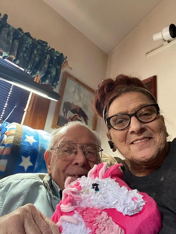 Bill ‘Glo-Plug’ and Joanie ‘Sparky’ Merriman with a plush pillow from the Pillow Possie. (Monte Turner/Mineral Independent)