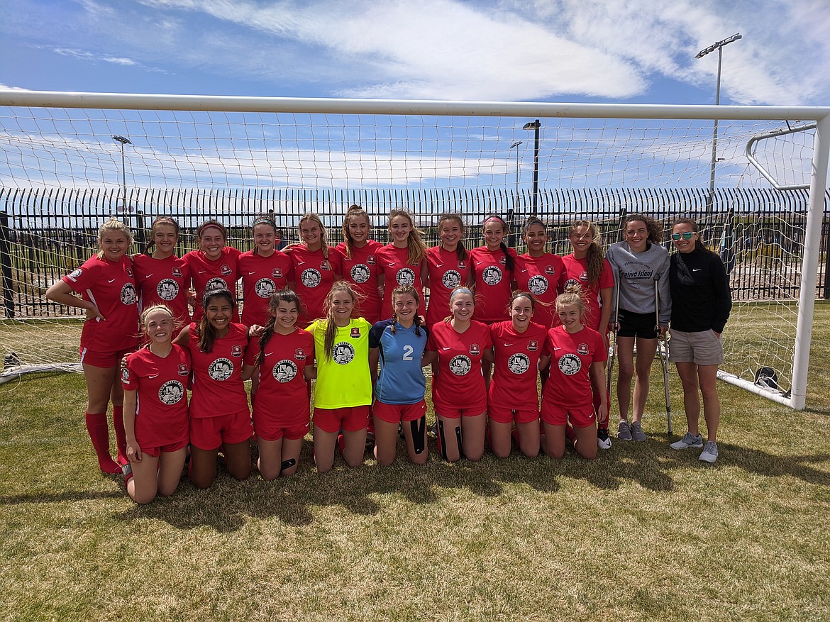 Courtesy photo
The Thorns 03/04 girls soccer team travelled to a windy Las Vegas on April 23-25th to play in the Las Vegas Players Showcase soccer tournament. The Thorns started play on Friday afternoon, losing 2-0 to the LA Surf Southwest 03 Cano-Bozart group. On Saturday the Thorns defeated the Glendale FC G2003 Red club 4-0, with goals scored by Claire Romero, Ellie Morrisroe (2), and Taytum Curtis. Taytum Curtis also had three (3) assists, and Danika Nowak and Hailey Parks combined in goal for the shutout. Saturday afternoon the Thorns defeated the Riverside MGM Fury 3-1, with goals scored by Claire Romero, Taytum Curtis, and Reese Ramsrud. The final game on Sunday resulted in another win over LA Surf G03 Acuno 3-0, with goals scored by Ellie Morrisroe, Taytum Curtis and Claire Romero. Olivia Wyatt and Kallie McKellips had assists, and Danika Nowak and Hailey Parks again teamed in goal for the shutout. In the front row from left are Reese Ramsrud, Sophia Allen, Ellie Morrisroe, Hailey Parks, Danika Nowak, Taytum Curtis, Claire Romero and Olivia Wyatt; and back row from left, Riley Scherr, Nicole Adams, Casey McCoy, Reagan Cherry, Molly Foster, Myah Rietze, Lucy Evans, Isabella Lucky, Shelbie Shriner, Kali McKellips, Maddie Quigley, Isabella Henkle and coach Becky Thompson.