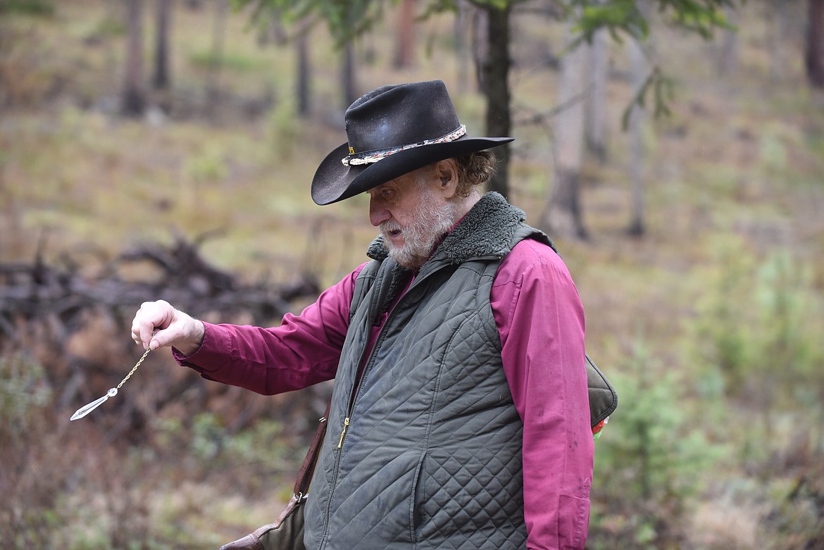 Plains resident Leland Keele has been dowsing for 60 years. (Scott Shindledecker/Valley Press)