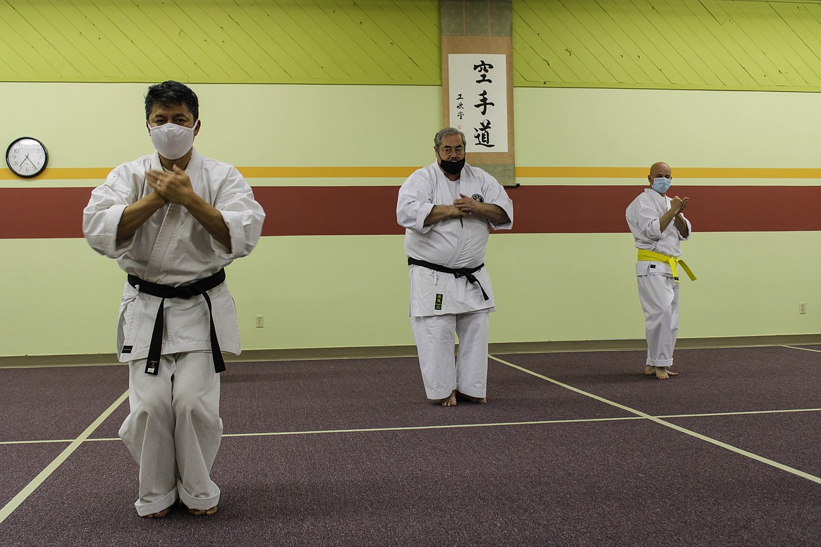 Shihan Terry Stone and his students come to attention at the end of Shimpa Tan, a core kata of Shūdōkan Karate-do.