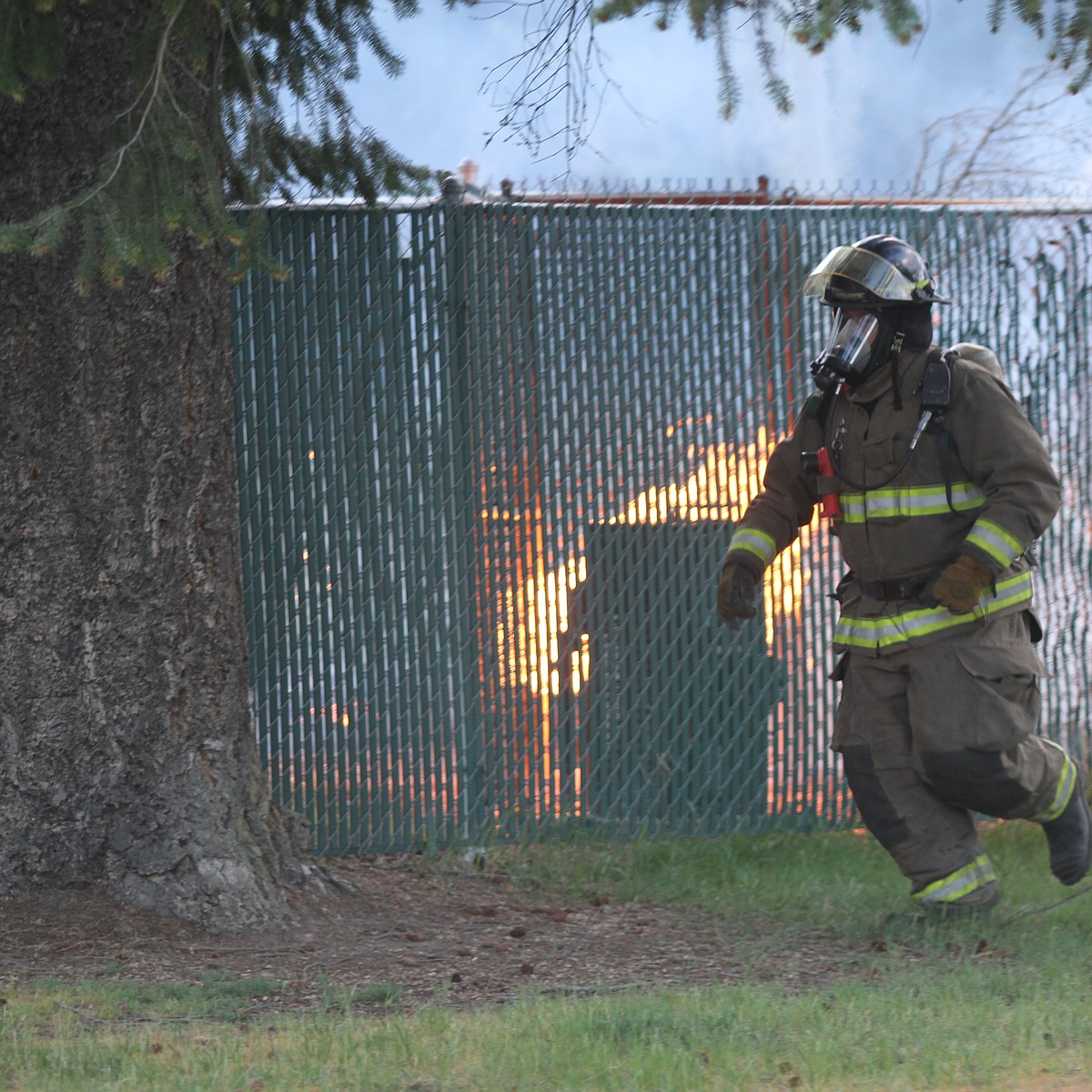 Libby Volunteer Fire Department battles propane fire | Western News