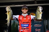 Palaniuk leads Bassmaster event heading into final day
