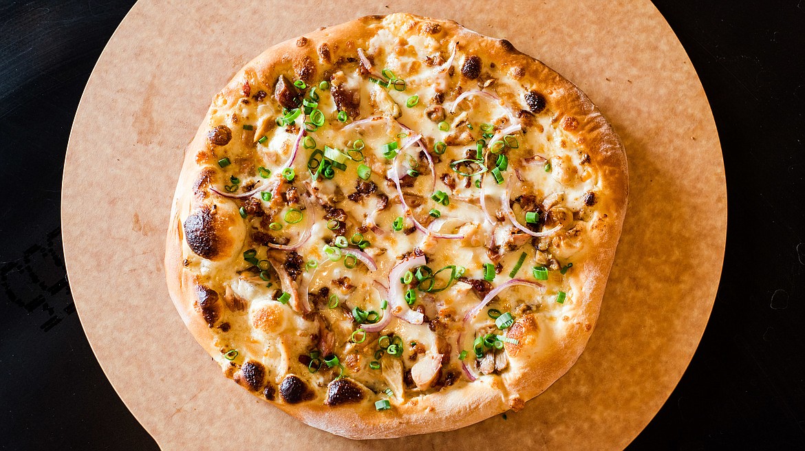 Smulligan's Pizza & BBQ's smoked chicken and ranch New York style pizza.