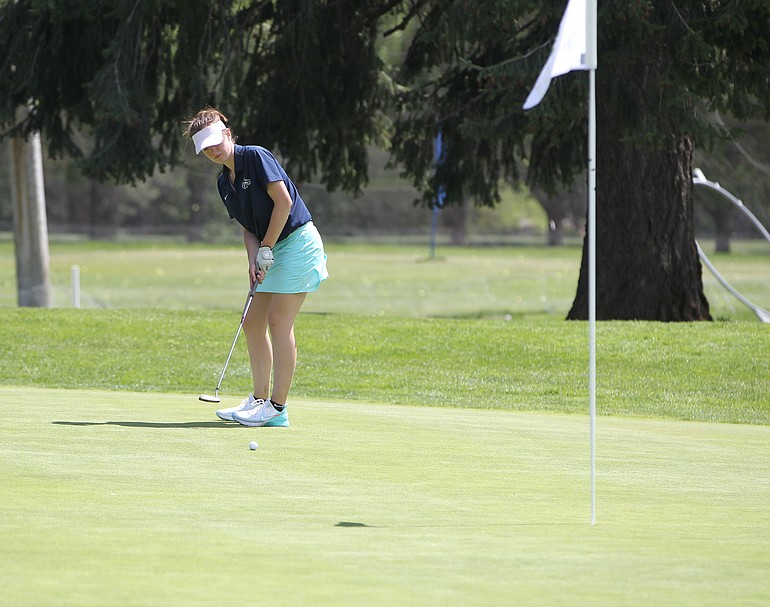 PHOTOS: Making themselves at home