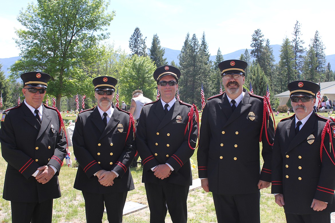 Fire department honor guard, Memorial Day 2021 (Photo by Rose Shababy)