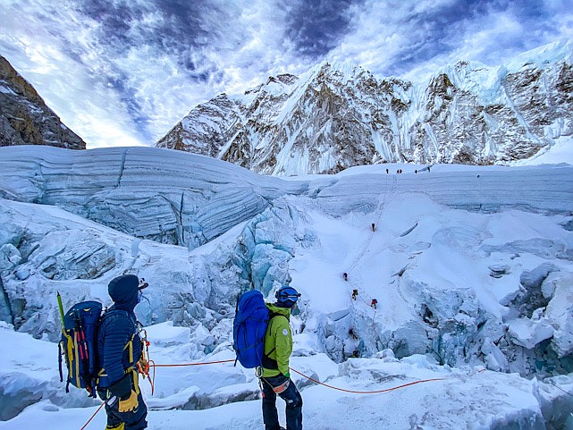 Lhakba and Steve Stevens make their way through the Khumbu Icefall. (Photo courtesy of Steve Stevens)