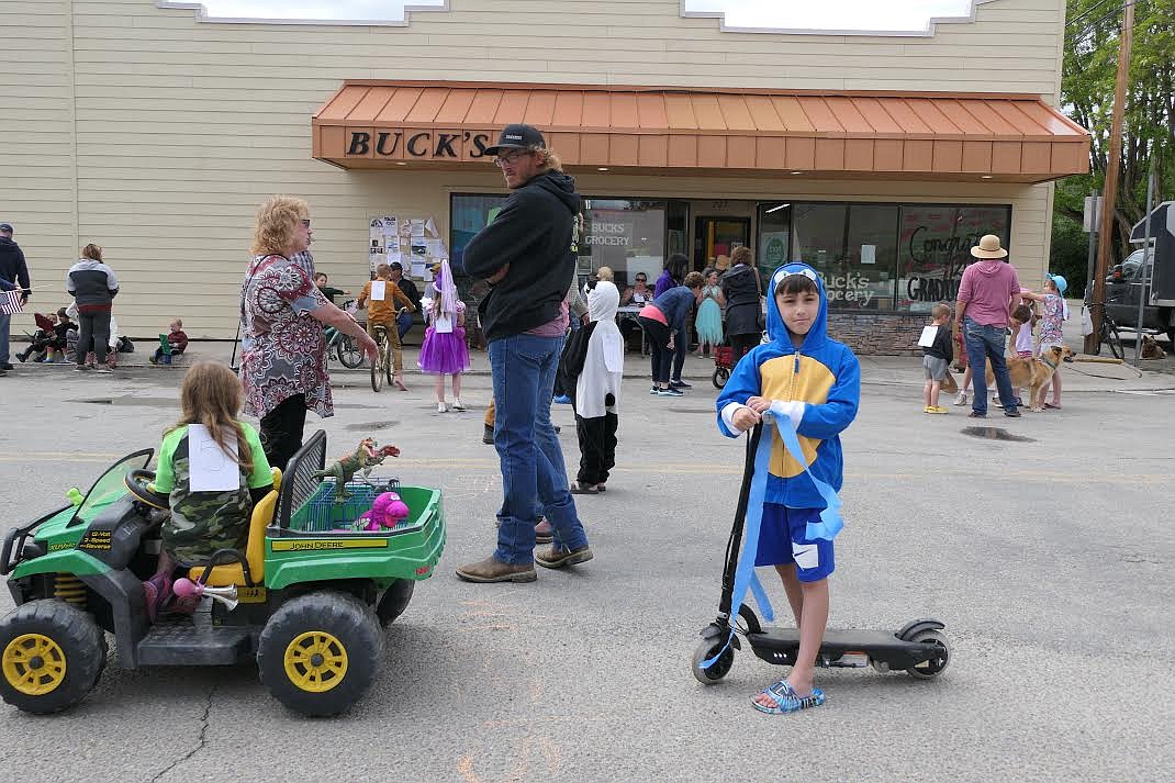 The kids parade was a popular feature of last weekend’s Homesteader Days in Hot Springs. (Adam Lindsay/Valley Press)