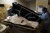US COVID-19 deaths hit 600,000, equal to yearly cancer toll