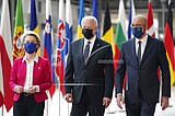 Biden arrives in Geneva for highly-anticipated Putin meeting