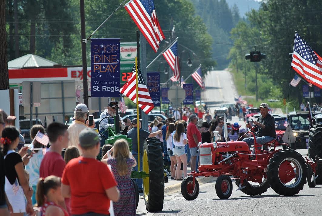 Last year's parade route on the Fourth of July. This year will look different traveling down main street and around the school but spectators and float makers will still have a good time. (Amy Quinlivan/Mineral Independent)