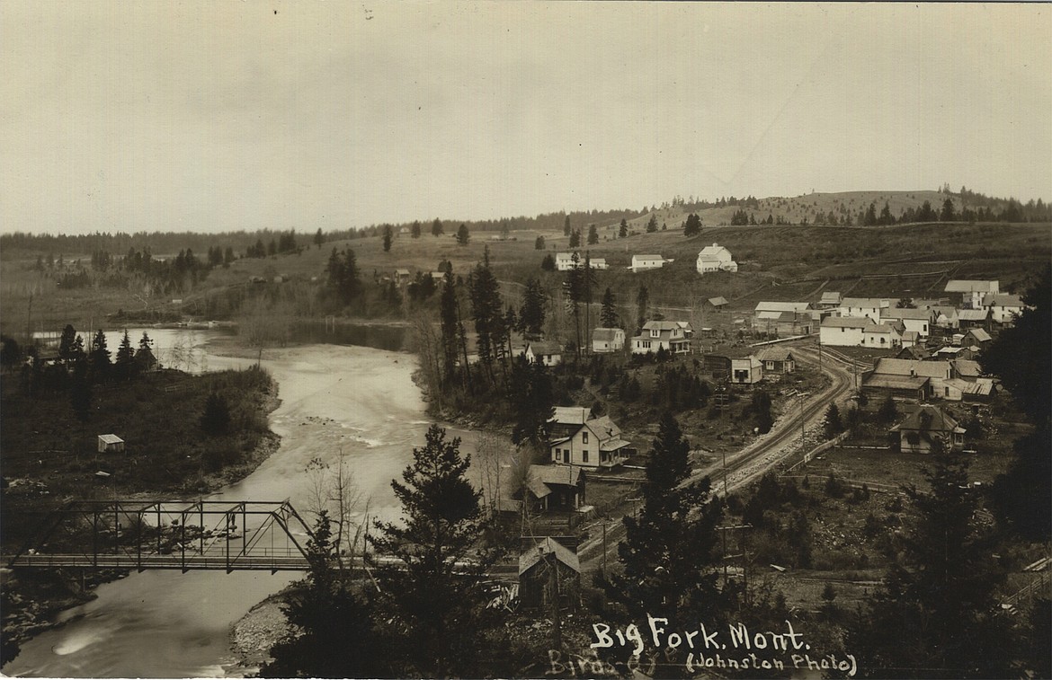 A bird's eye view of Bigfork, above the powerhouse, looking northwest, 1916.
Courtesy Bigfork History Project