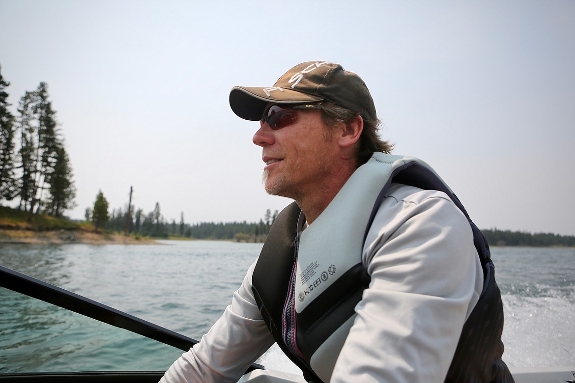 DREAM Adaptive volunteer Jim Fleischer drives a speedboat on Echo Lake.
Mackenzie Reiss/Bigfork Eagle
