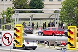 Officer dead, suspect killed in violence outside Pentagon