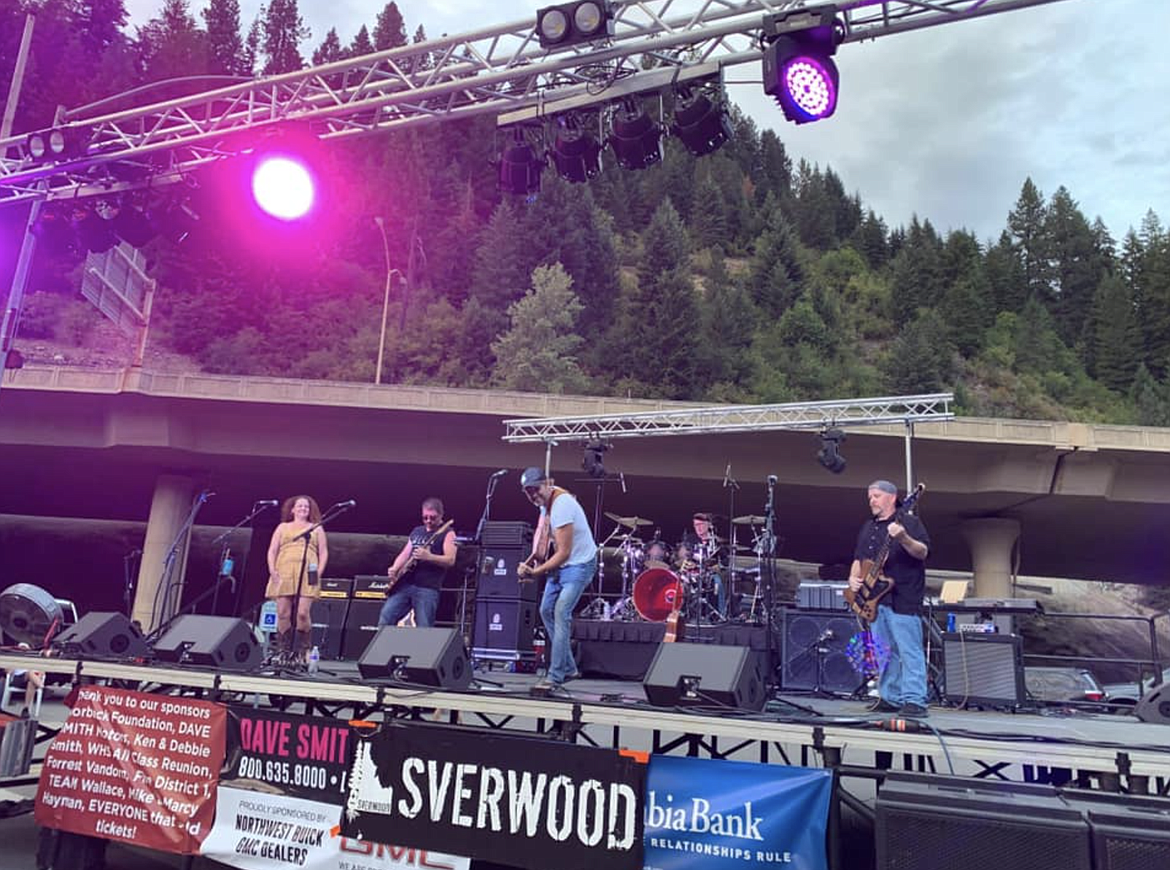 Local band Sverwood gives the crowd a show at the Wallace All-Class Reunion Saturday night.