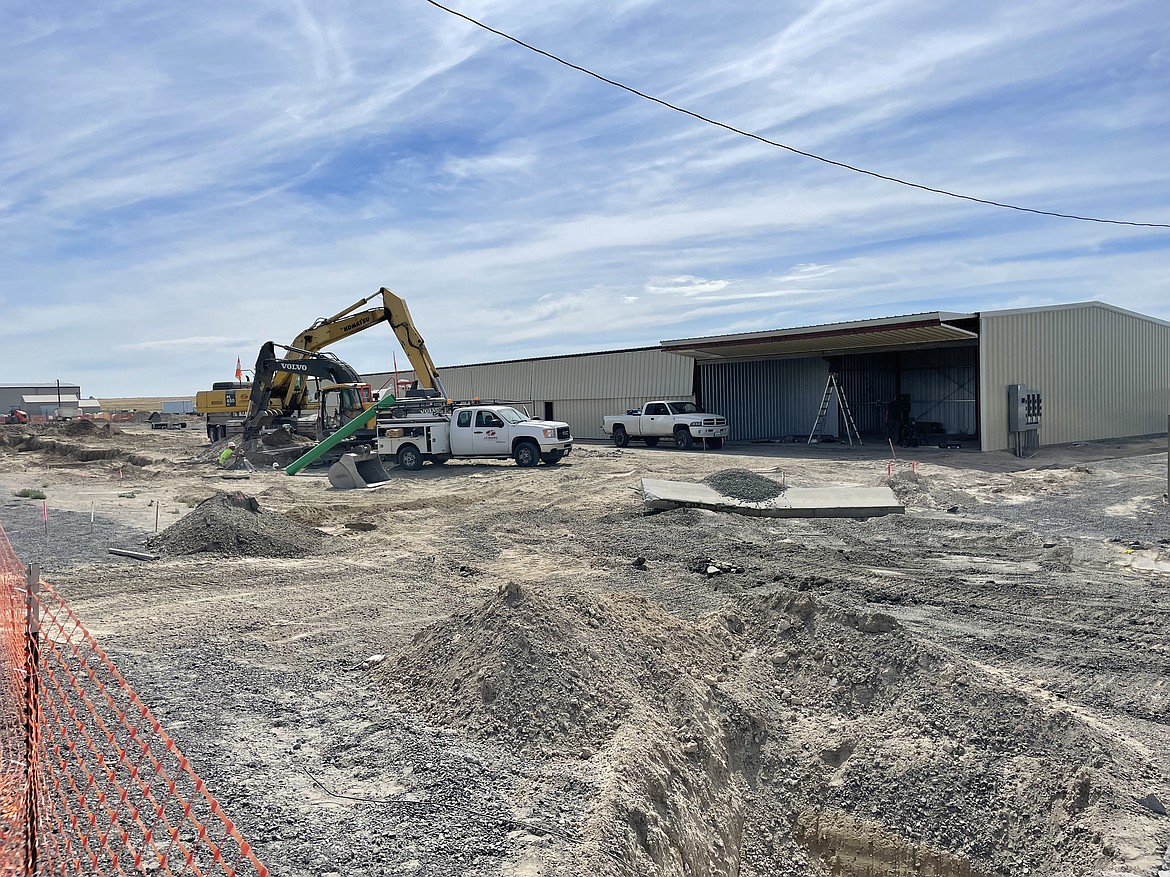 Work continues on the Othello Municipal Airport’s fourth hangar building.