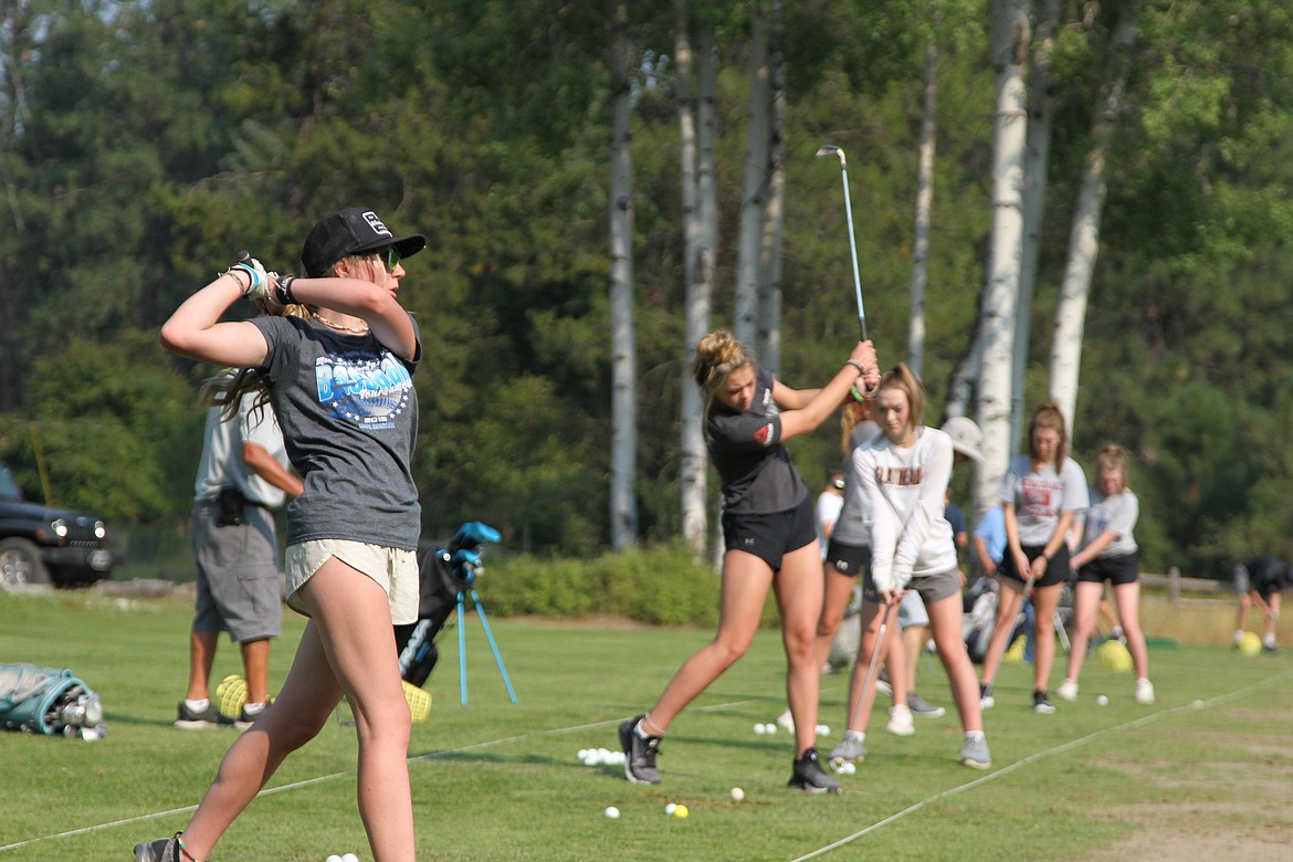 The Libby golf team practices at Cabinet View Golf Course on Aug. 12. (Will Langhorne/The Western News)