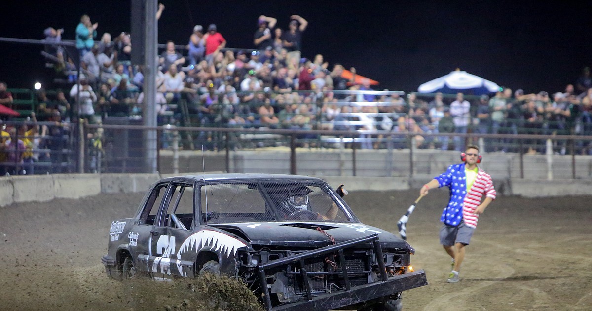 A derby win: Sparks, dirt and tires fly in Northwest Ag Demo Derby’s ...