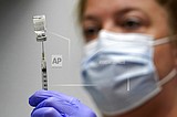 US regulators give full approval to Pfizer COVID-19 vaccine