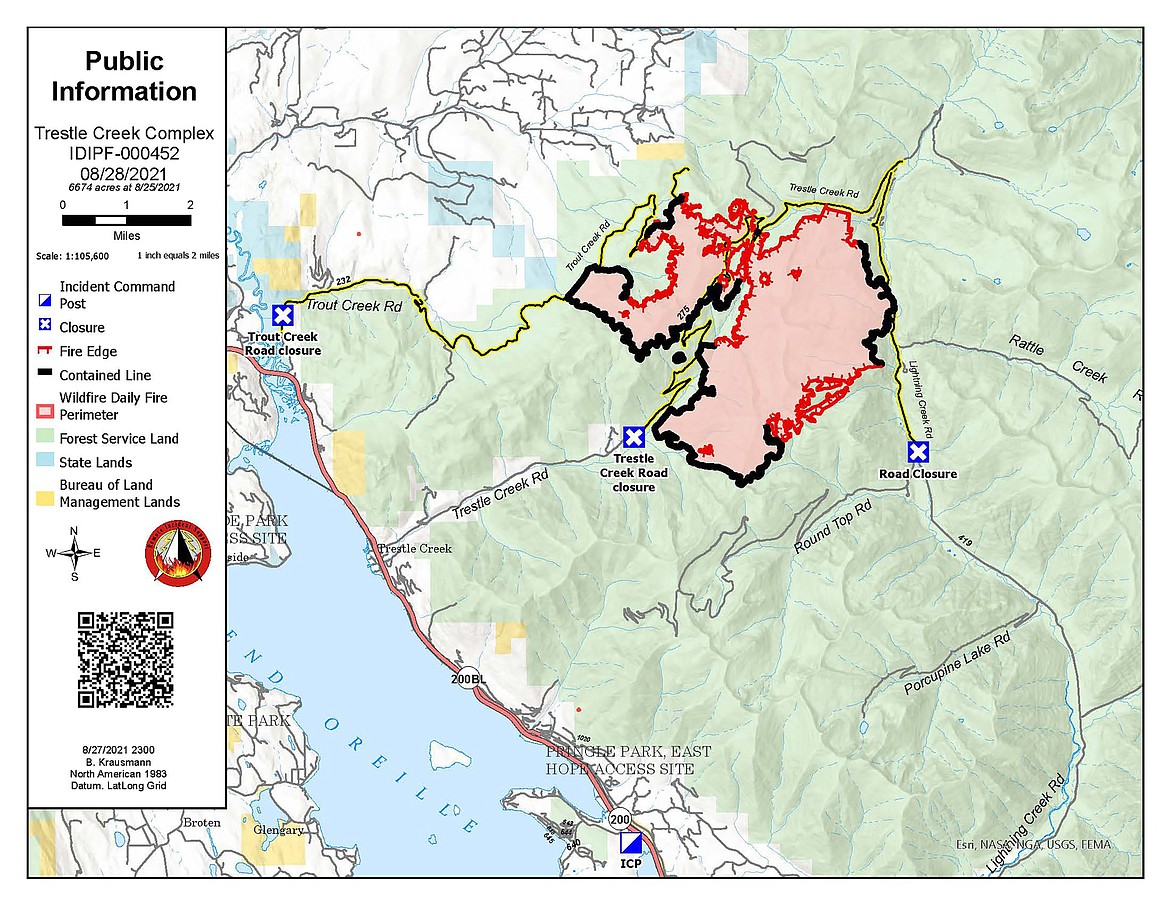 A map of containment efforts on the Trestle Creek Complex fire, located 4 miles north of Hope. The solid black lines indicate where containment lines are located.