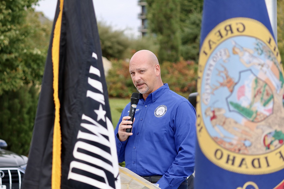 Gavin Mcllvenna, U.S. Army SGM (Ret.) and President of the Society of the Honor Guard, spoke of the history of The Tomb of the Unknown Soldier at the ceremony to commemorate the 100th anniversary of the monument in Virginia at the Veterans Memorial in McEuen Park in downtown Coeur d’Alene on Saturday. HANNAH NEFF