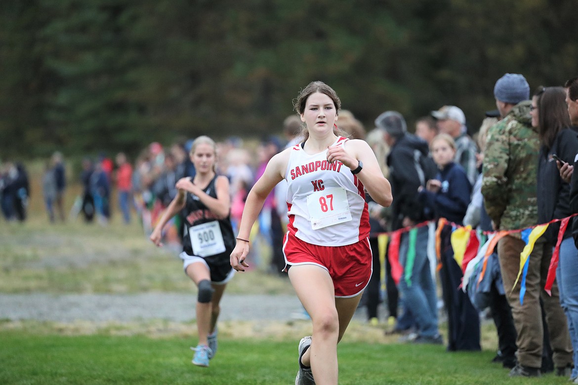 Alyssa Fite nears the finish of Saturday's JV race.