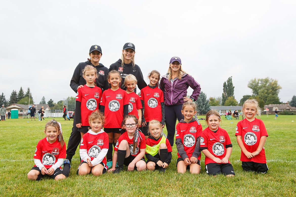 Photo courtesy BUSCEMA PHOTOGRAPHY
The Thorns North FC 14 girls soccer team hosted the Sandpoint Strikers 2014G on Saturday, and played to a 4-4 tie. Thorns goals were scored by Stella Hartzell, Finley Martin, Lyla Maestas and Brielle Buscema. The Thorns travel to Sandpoint this weekend to play in the Pend Oreille Cup. In the front row from left are Stella Hartzell, Lillian Webb, Lyla Maestas, Avery Doran, Audrey Rietze, Grace Rudd and Eloise Carper; second row from left, Emma Thompson, Finley Martin, Hatty Lemmon and Brielle Buscema; and rear, coaches Katie Martin, Kara Lemmon and Jean Carper.